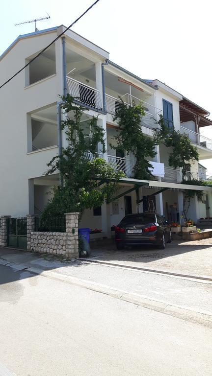 Apartments Davor Biograd Na Moru Exterior foto