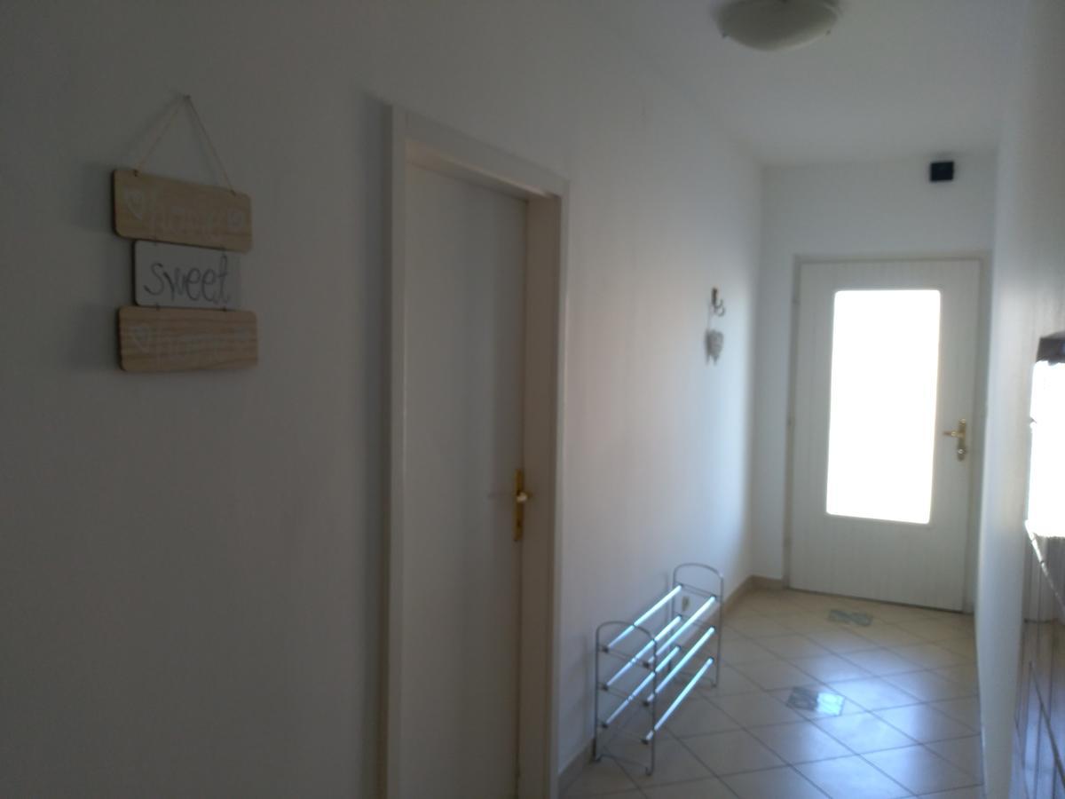 Apartments Davor Biograd Na Moru Exterior foto